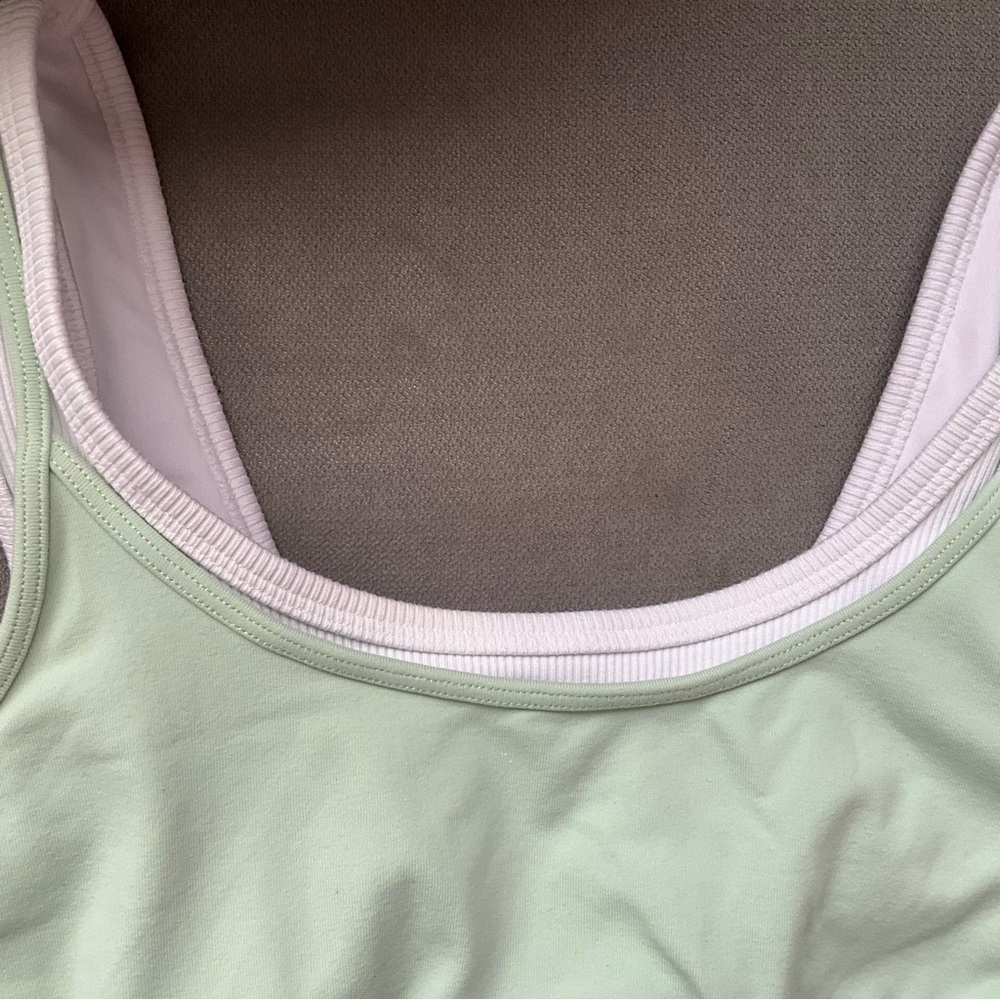 Alo Yoga Alosoft Better Together Bra Spearmint/White S - Picture 7 of 10
